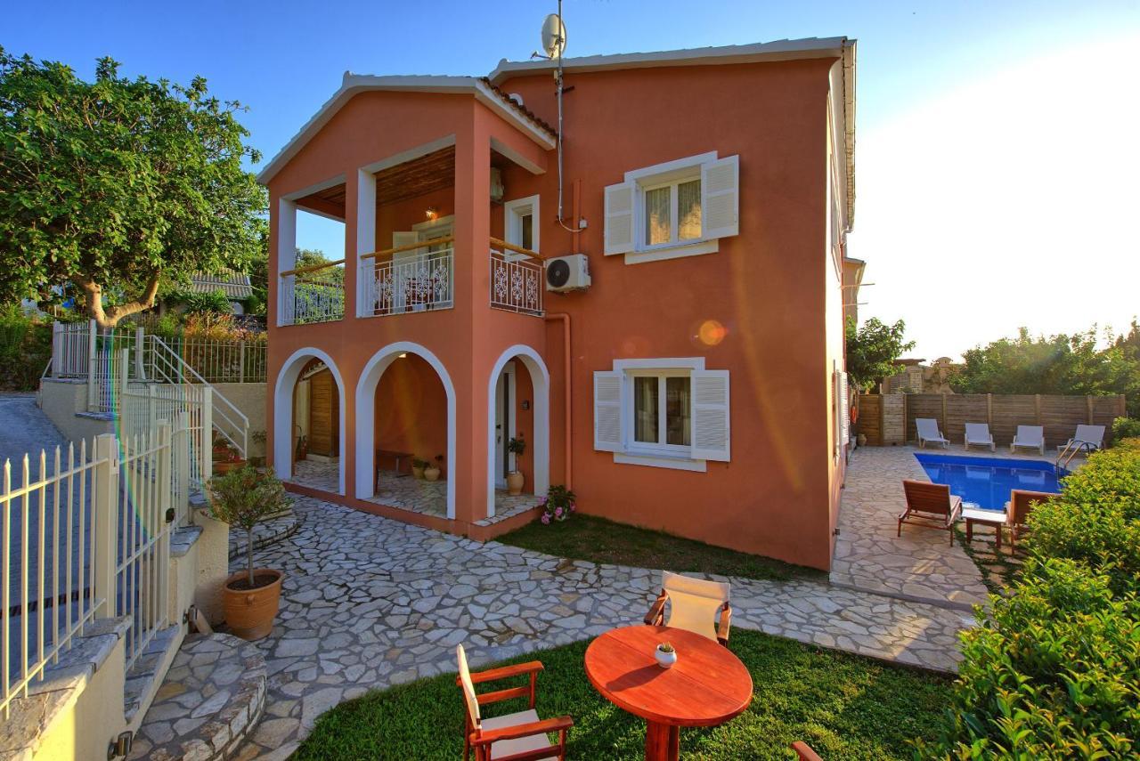 Villa Melodia By Posarellivillas Epískepsis Exterior photo